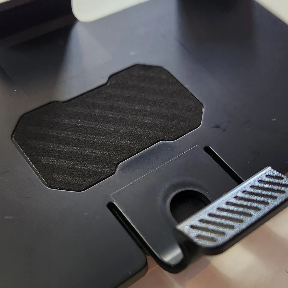 SUPCASE for iPhone 11 2019 Model Built in Stand Belt Clip Black